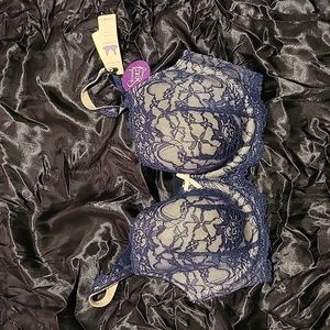 38DD NWT Balconette Bra